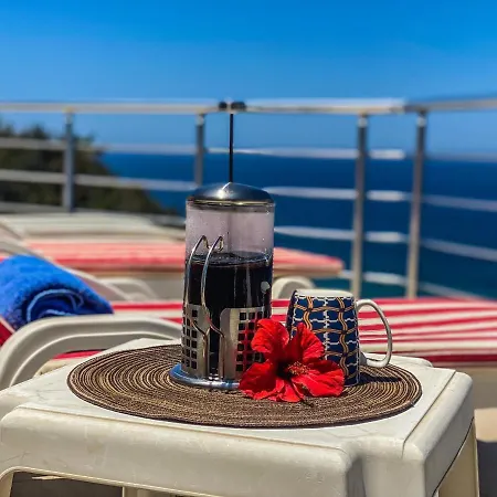 Sea Cliff Villa, 4 Beds, Sleeps 2- 7, Free Wifi, Heated Pool Option Agios Amvrosios (Kyrenia)